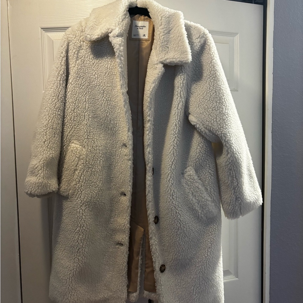 Abercrombie & Fitch Cream Teddy Coat